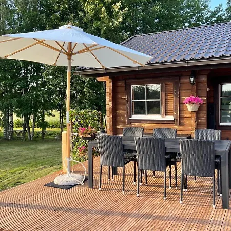 Hirsihuvila Kalajoen Rannassa *