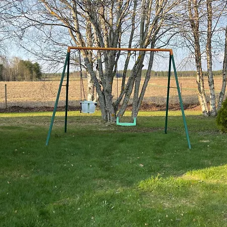 Hirsihuvila Kalajoen Rannassa *